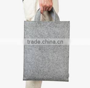 Wholesale promotional laptop bag felt laptop tote 19 years factory