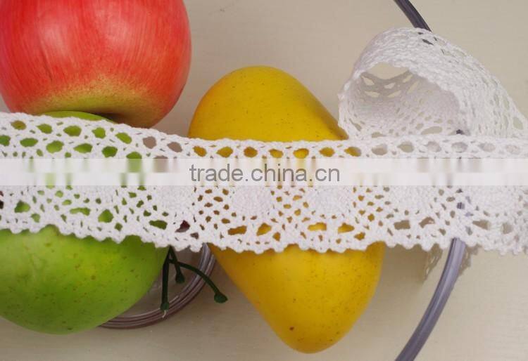 white Cotton lace ribbon for home textile and dress accessory c250112