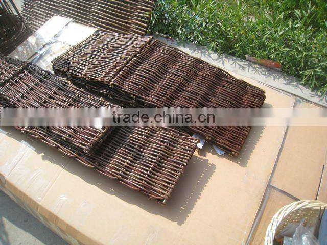 Decorative garden willow planter