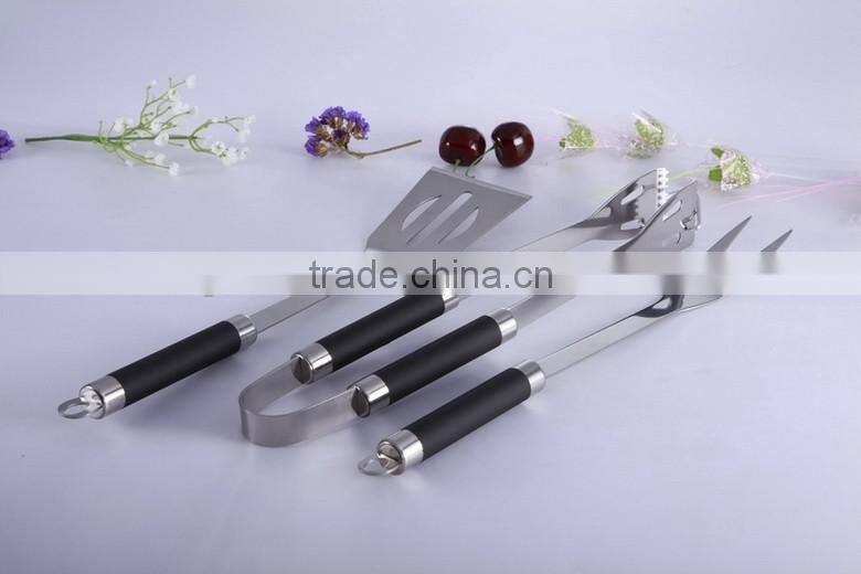 Hot Selling 3pcs Stainless Steel Grill BBQ Tool Set With PVD/Plastic Handle