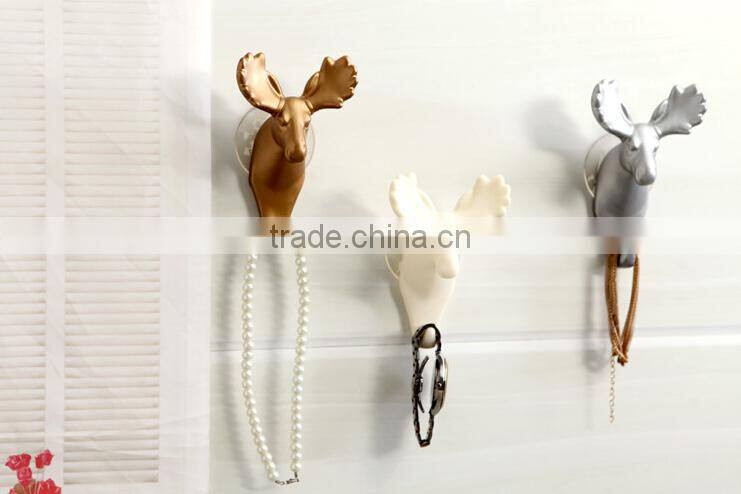 Wholesale Stock Deer Shaped Resin Decorate Sucker Wall Hook