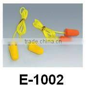 Noise reduction silicone rubber earplugs with case packing