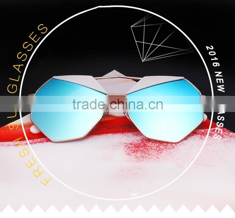 2016 New fashion dazzle colour hexagon sunglasses fine really membrane cycling beach sunglasses outdoor sports mirror