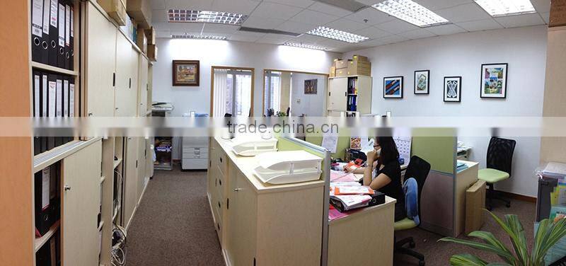 882 disposable printed rain poncho