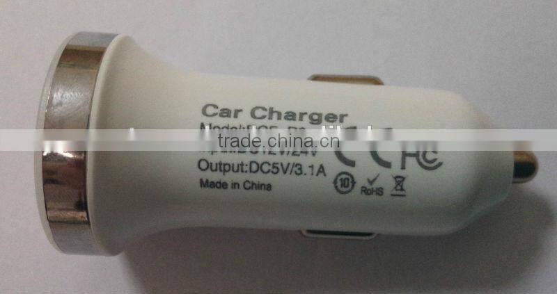 In-car 2 USB Charger for Iphone and Ipad with CE&ROSH usb car charger