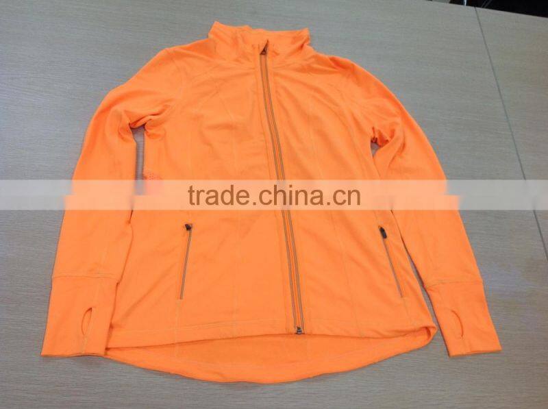 OEM style High quality WOMEN WARM ZIPPER POCKET SWEATSHIRT