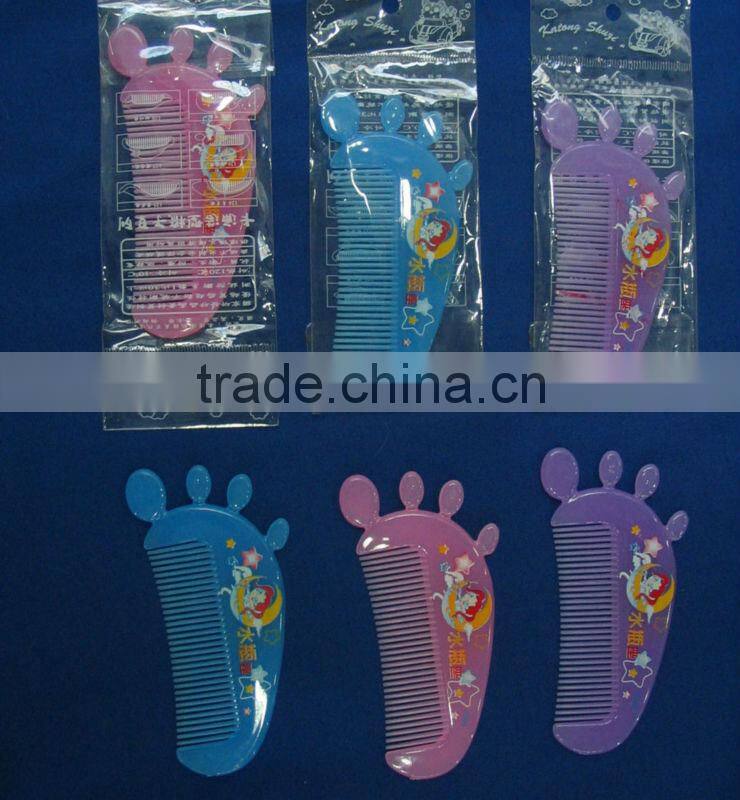 Novelty gifts food shaped plastic small hair comb various color