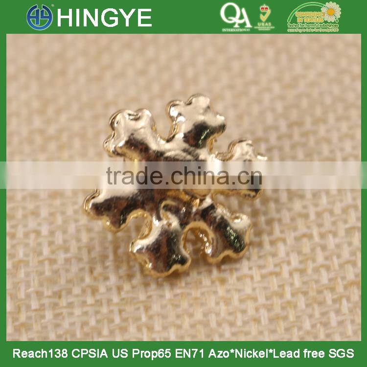 wholesale gold flower rhinestone button with a center pearl 15775-2