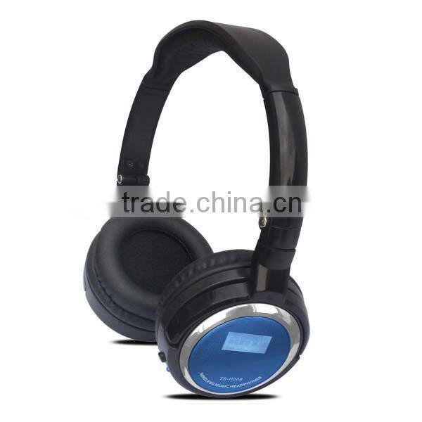 2016 Fashion useful music color ear wireless purple headphones with built-in mp3 player fm radio memory card and display screen