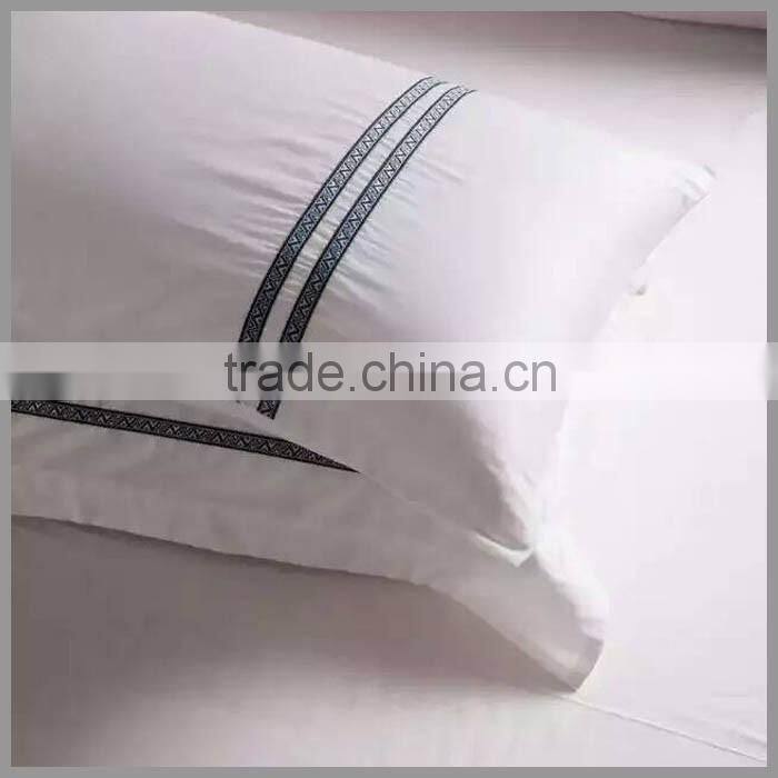 Plain White Hotel Duvet Cover Set /including Duvet Cover,Bed Sheet,Pillow Cases