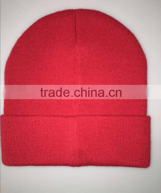 red beanie hat/embroidery logo style winter caps