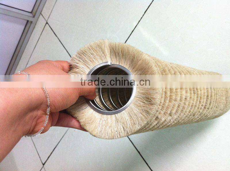 Horse hair bristles spiral brush