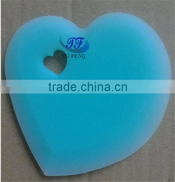 gold supplier customized new products human heart shape pizza spatula