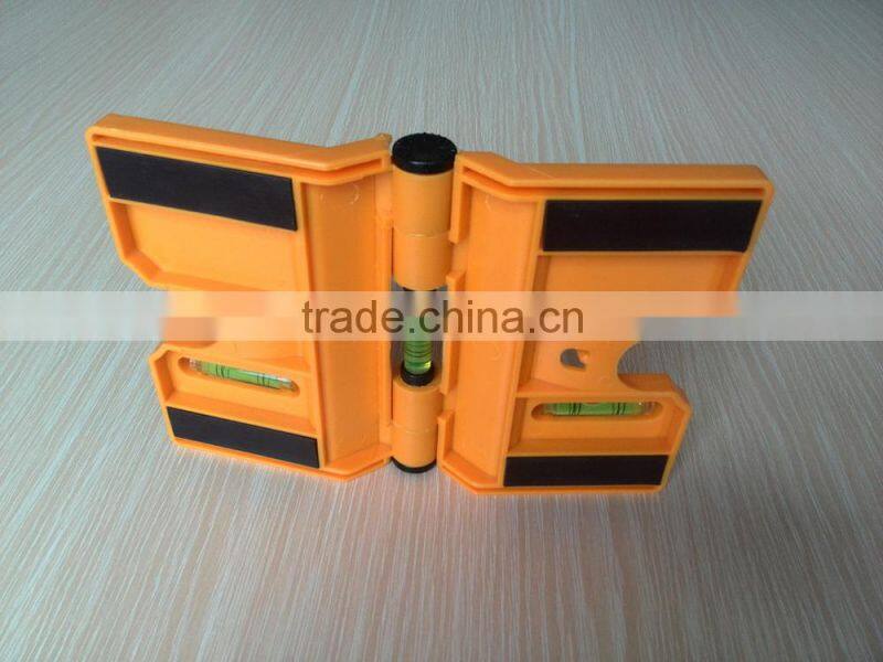 MINI plastic post level