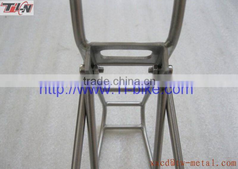 XACD design high quality bike rear rack customed bike luggage rack capacity 25ke titanium bicycle rear rack