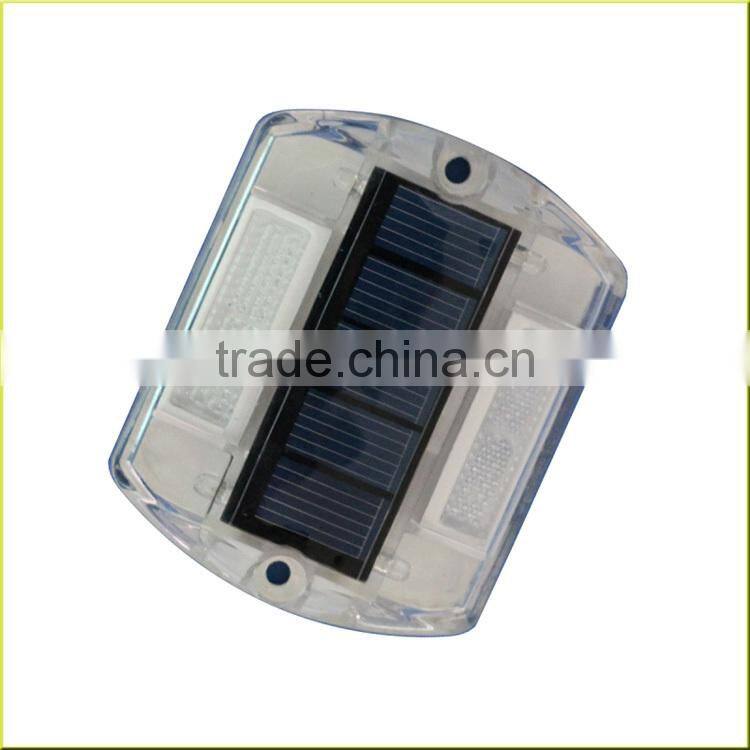 Solar Plastic Road Stud 4 LED with double reflective