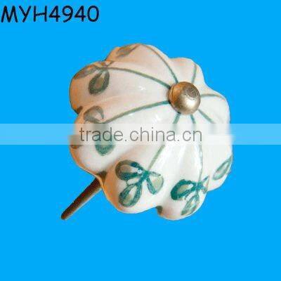 Beautiful flower shaped ceramic door knob