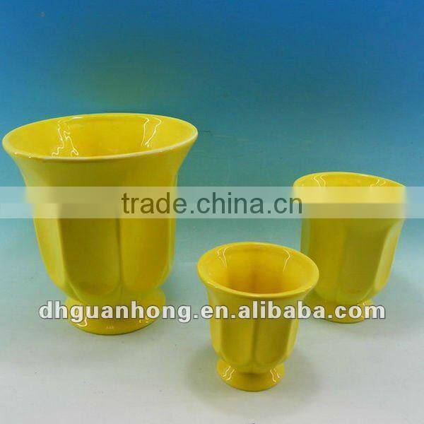 2012 new designs ceramic fresh flower pot