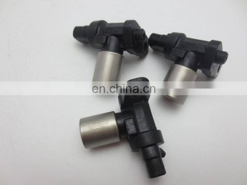 Genuine auto parts oe:9300-97204 029600-0950 For Daihatsu Toyota sensor crankshaft