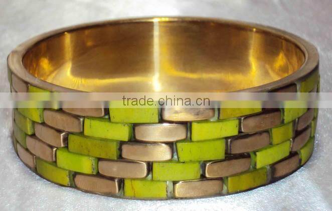 Turquoise Color Bone Chips Brass Bangle, Women Metal Bangle 11834