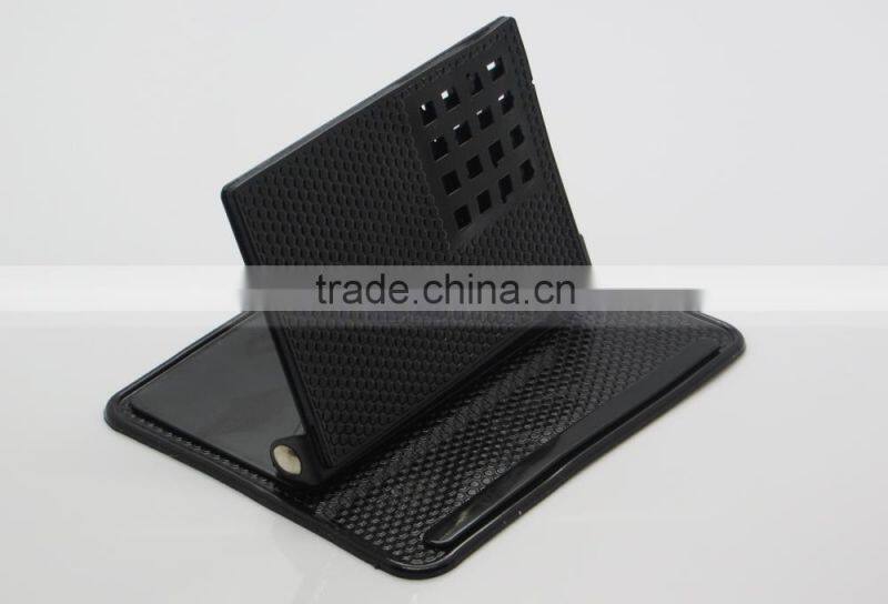 PU Metal sticky pads Car Bracket Phone Holder Stand for phone GPS Tablet 360 Degree Anti Slip Mats