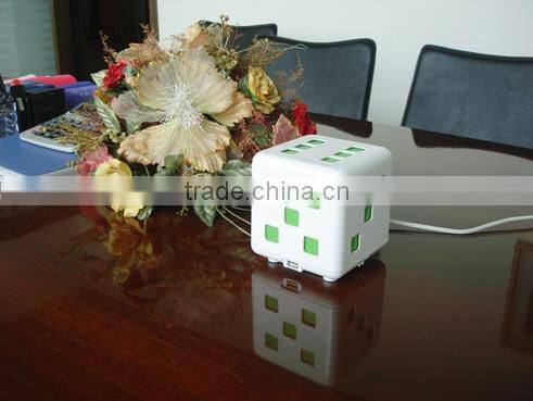 Desktop Public Mobile Phone Charging Station