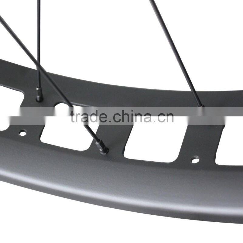 2016 China Suppliers aluminum fat bike wheels 80mm width thru axle 26er fatbike wheel