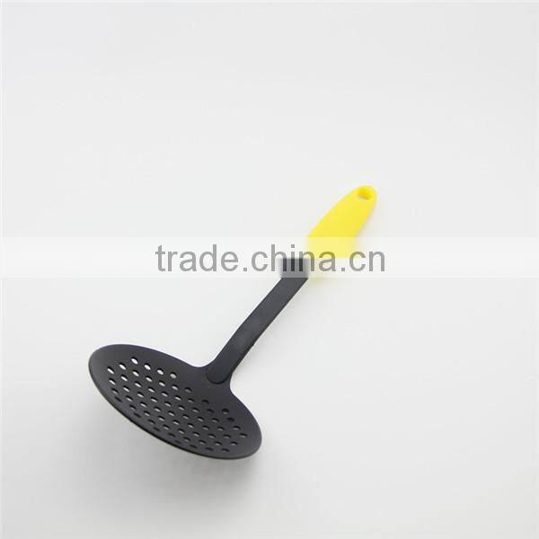 Good quality nylon kitchen tools plastic kitchenware