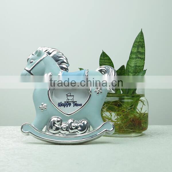 Wholesale cute angela baby birthday picture frames pink color and sliver plating