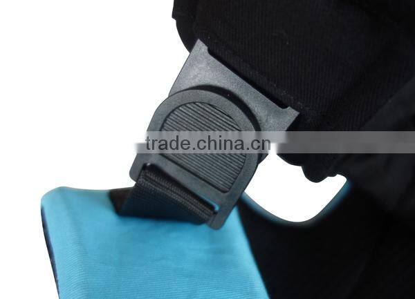 Dad and Mom set their hands free thick fabric soft comfortable baby sling carrier
