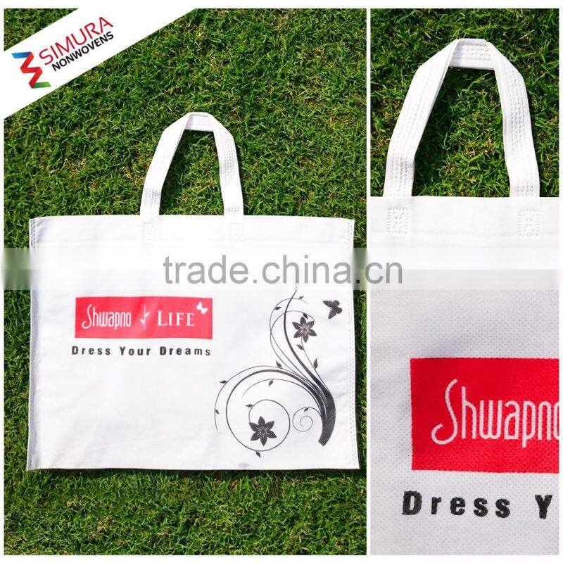 White Nonwoven bags