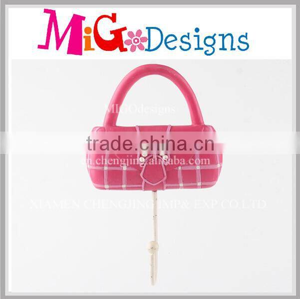 Cheap Supplier Pink Butterfly Decorative Clothes hanger Hook