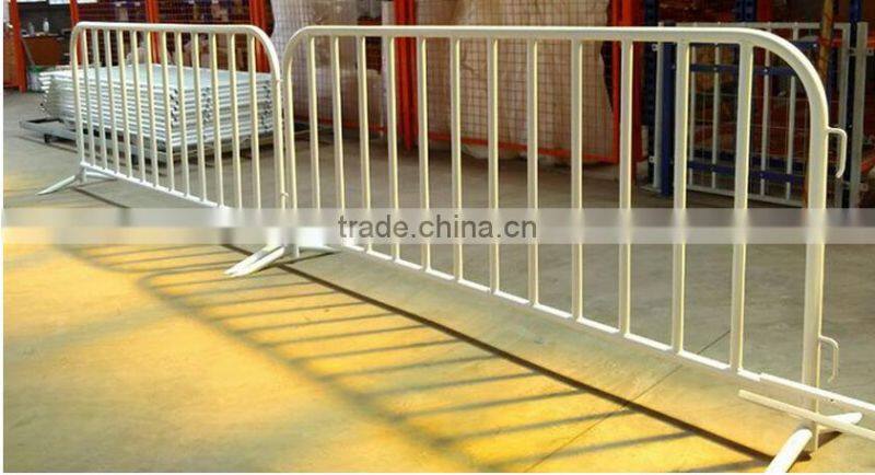 temporary steel predestrian barricade traffic barrier long service life