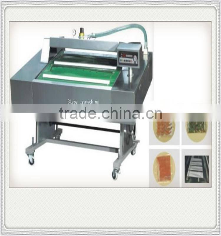 Automatic vacuum packaging machine