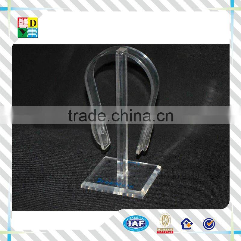 2015modern design special acrylic headset displayrack/hot sale flexible high grade acrylic headset case from China low price