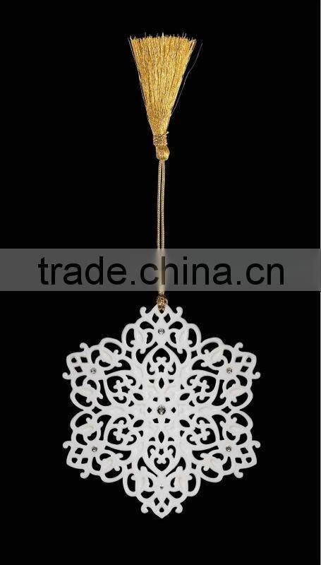 Hot Sale Porcelain Christmas Heart Hanging Ornament Stand with Porcelain Ball Pendant WS331-SS10098B