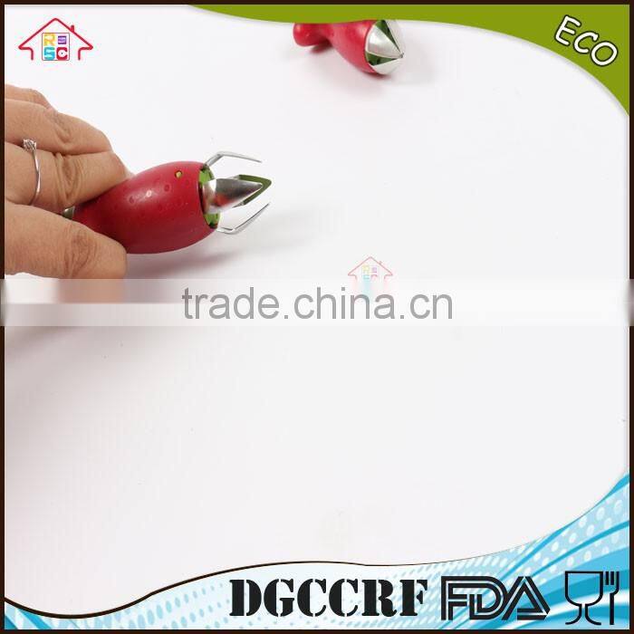 NBRSC Over 10 Years Experience fruit and vegetable plastic Strawberry corer Kitchen Tool Strawberry Huller Kitchen Fruit Tool