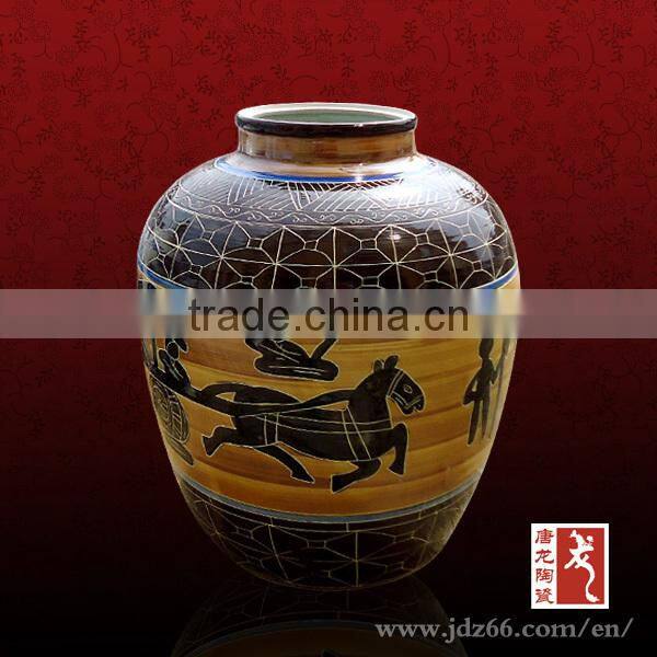 High grade relief design porcelain crock pot from China