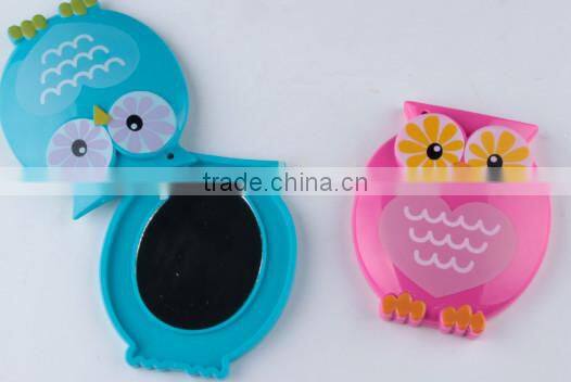 Plastic animal shaped panda Owl-shaped folding sided mirror pocket mirror