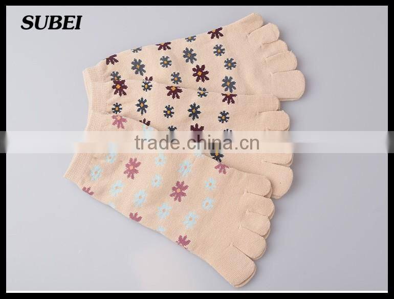 flower knitting sock five toe finger socks woman sock