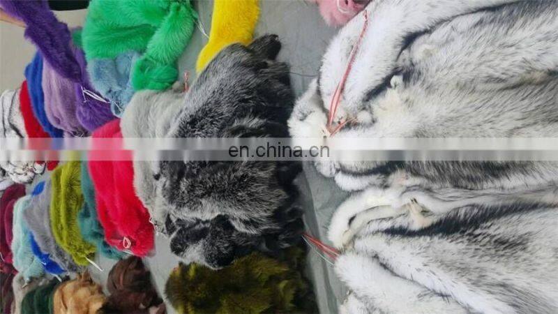 Raccoon Fur Skin /Fur Skin / Real Raccoon Material Fur Skin for Garment Fur Plates