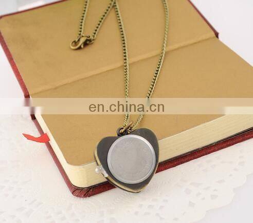 2017 new fashion retro style Diamond Heart Alloy Heart Pocket Necklace Watch Christmas Gift for girlfriend