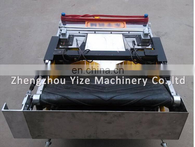 Automatic plastering machine for wall