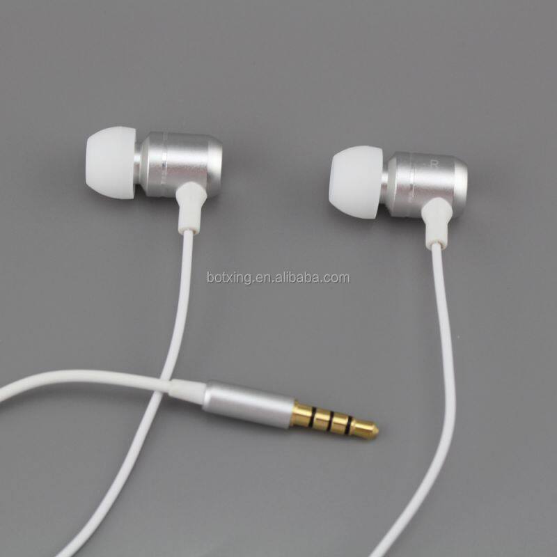 2017 new product metal earphones made in Chinese factory