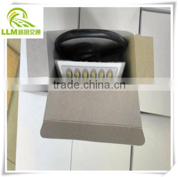 Factory direct high strength plastic waterproof wired LED road sign road stud