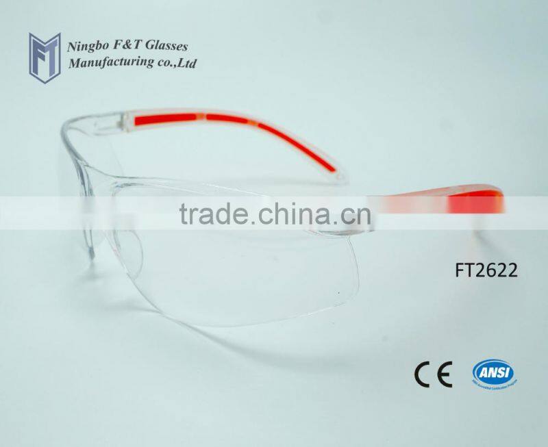 Polycarbonate plastic safety glasses