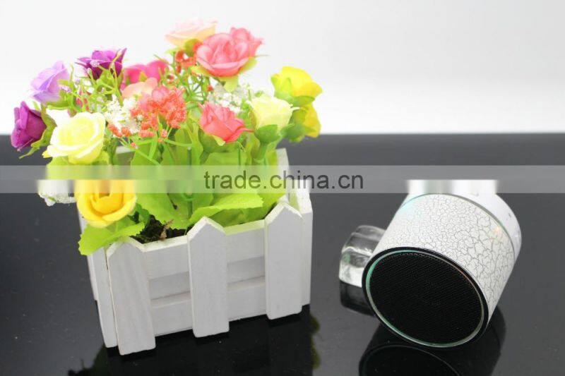 2016 New Cheap Bluetooth Speaker With LED Light Speaker With MIC Handsfree Functions