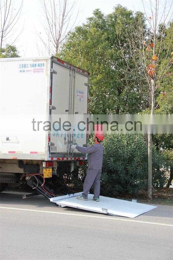 Automatic loading /LOAD 10TON FAW refrigeration truck for sale
