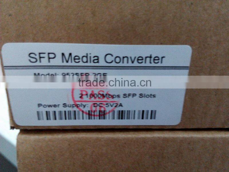 1000M 2RJ45 2 Slots SFP Fiber Media Converter