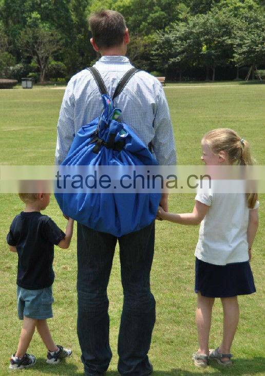 Funny waterproof multifunctional picnic bag/picnic mat/blanket mat